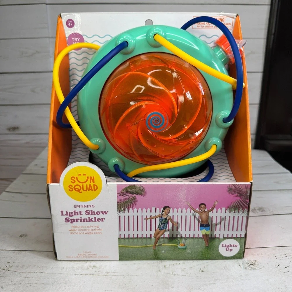 Sun Squad Water Sprinkler Wiggle Tubes‎ Light Show Outdoor Toy NEW